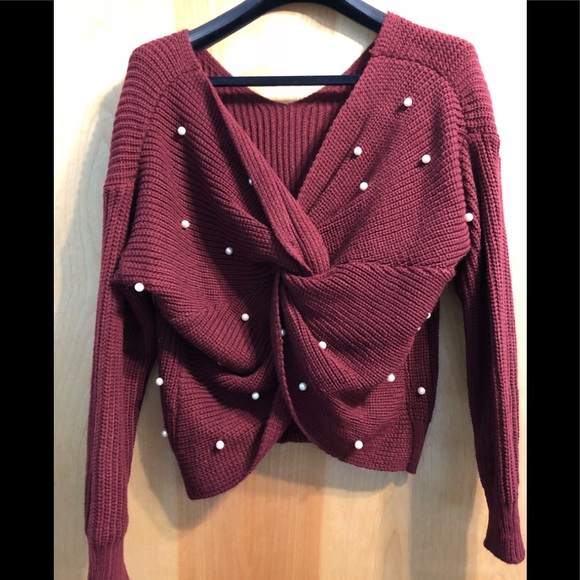 Sweaters - Scooped Sweater in color Burgandy